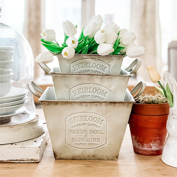 planters-600x600-1_7ec9db58-ba90-4d43-a818-b12a25f1c01c