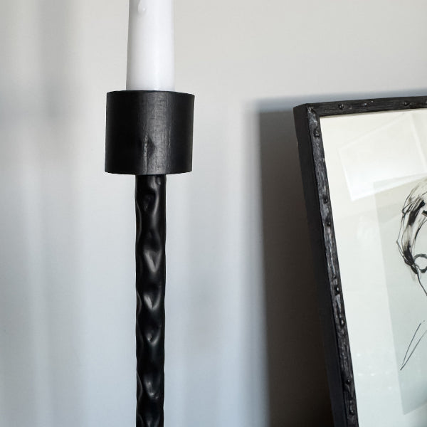 Candelabra-600x600-5_0e284df7-679f-4ae2-8d60-9dfb07a1bfcf
