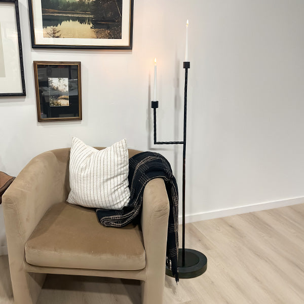 Candelabra-600x600-8_0fe3d5af-b2cd-4d8f-b7b7-b513bde47f30